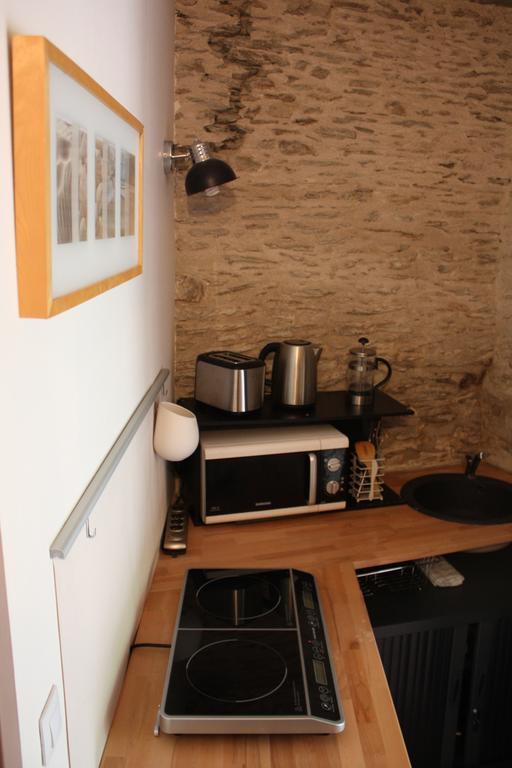 Gites De La Perriere Guest House Bouchemaine Δωμάτιο φωτογραφία